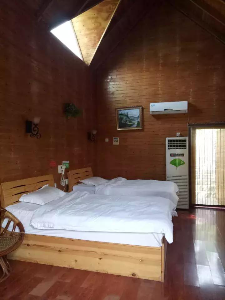 洛龙区银杏帝都温泉地址,洛阳银杏帝都温泉