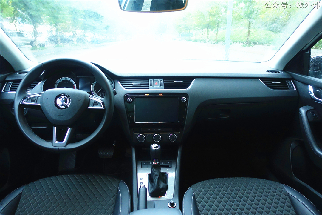 斯柯达明锐汽车测评2018款,斯柯达明锐智行版测评