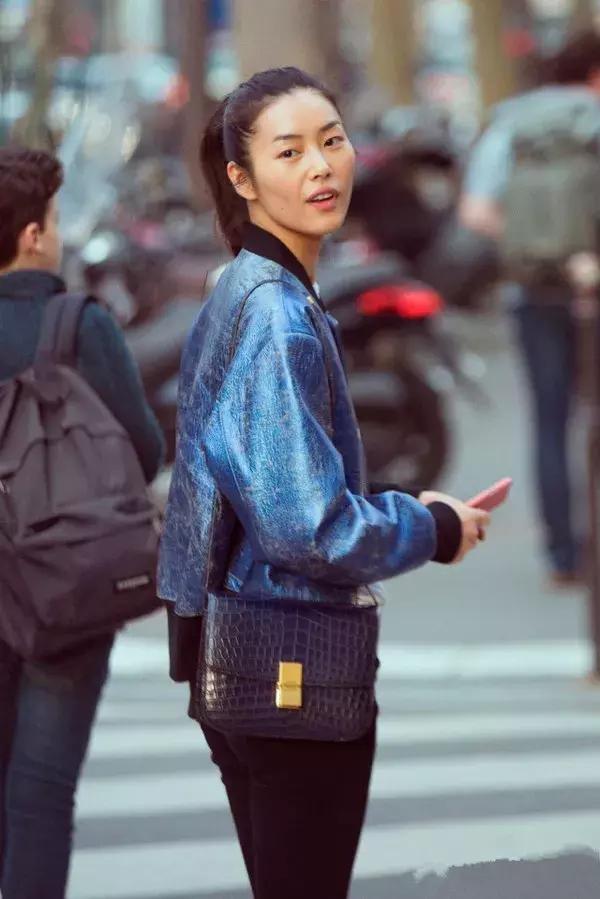 配货加限购,你有钱也买不到Celinebox了~