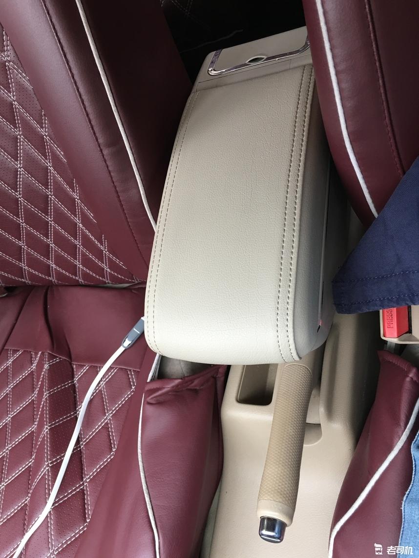 二手嘉年华和二手飞度哪个值得买,07年飞度1.3手动二手值多少钱