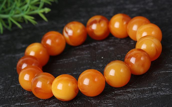 女朋友:老蜜蜡都是别人的手汗,我不要!哥们尴尬了