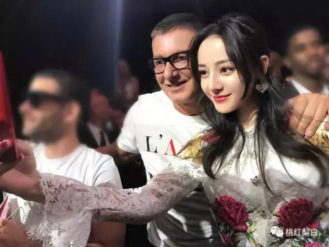 杩附鐑反鑷甫缇庨,鍏虫檽褰よ开涓界儹宸存棤缇庨