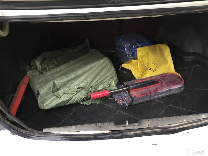 前后撞过的二手车,前后撞过的车还值得买不