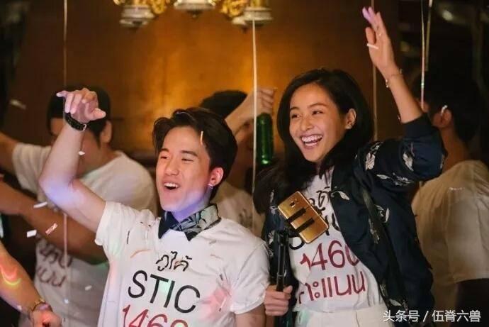 《天才枪手》：一本正经反讽，本年度最具话题性泰影