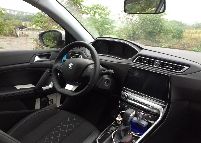 308车主真实感受,标致老款308车主真实感受