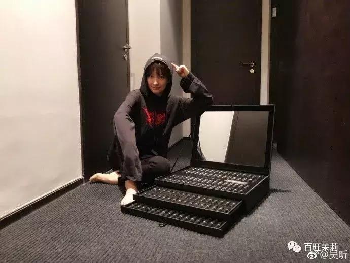 女明星们都爱的男人,女明星都喜欢的男神