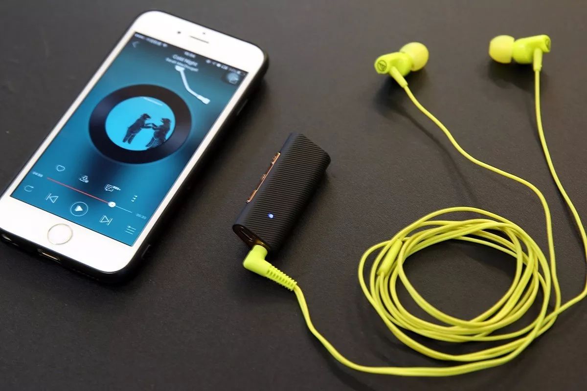 让有线耳机秒变无线耳机,头戴式有线耳机变无线