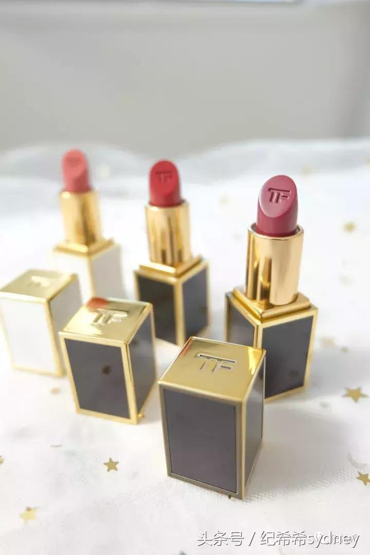 欧美风的眼影腮红口红推荐,彩妆秋冬必备眼影口红推荐