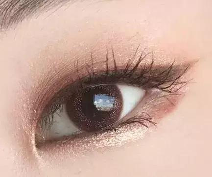 单眼皮厚眼皮推荐的眼影,适合单眼皮的大牌眼影