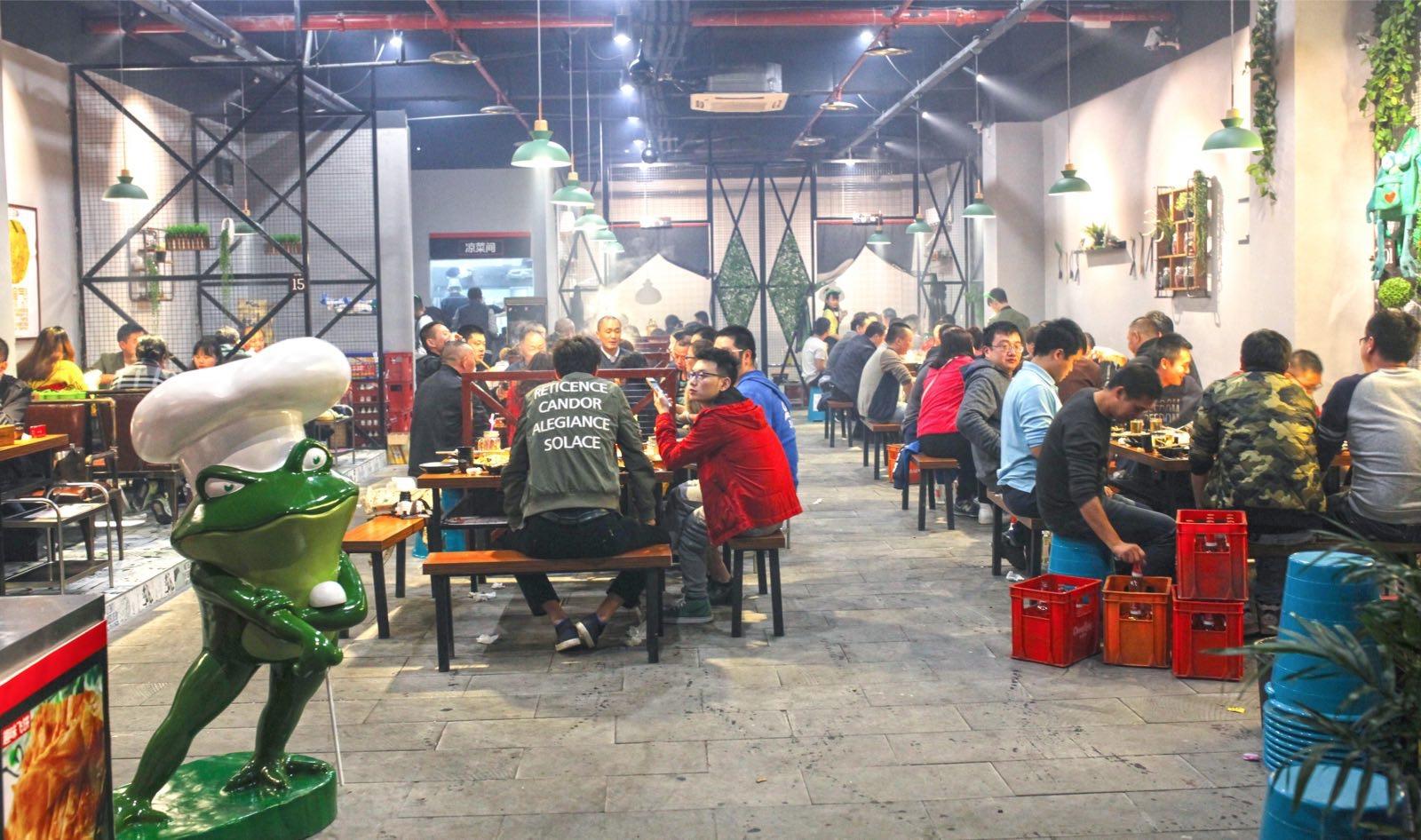 每天生意火爆的店,每天生意特别火的店