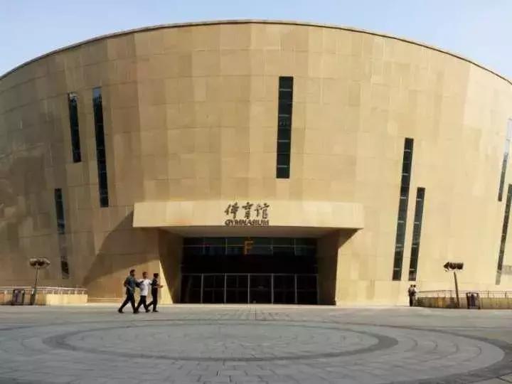 手机拍照拍不出你们的美感,拍照不好看是手机的问题