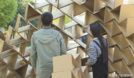 废旧纸箱创意大学生手工,创意纸箱小屋