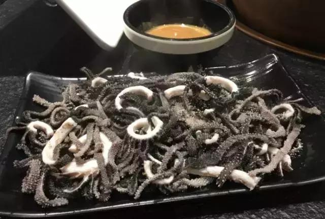 天冷了，一家一家吃起来，这些大连今年新开的网红火锅店