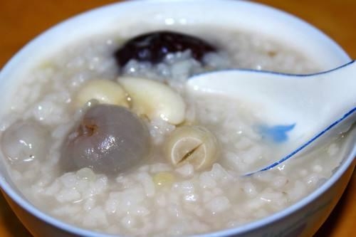 更年期滋补粥,美容院更年期女人推荐的粥