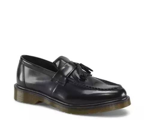 权志龙鞋子小雏菊3.0混色,权志龙鞋子直播完整视频