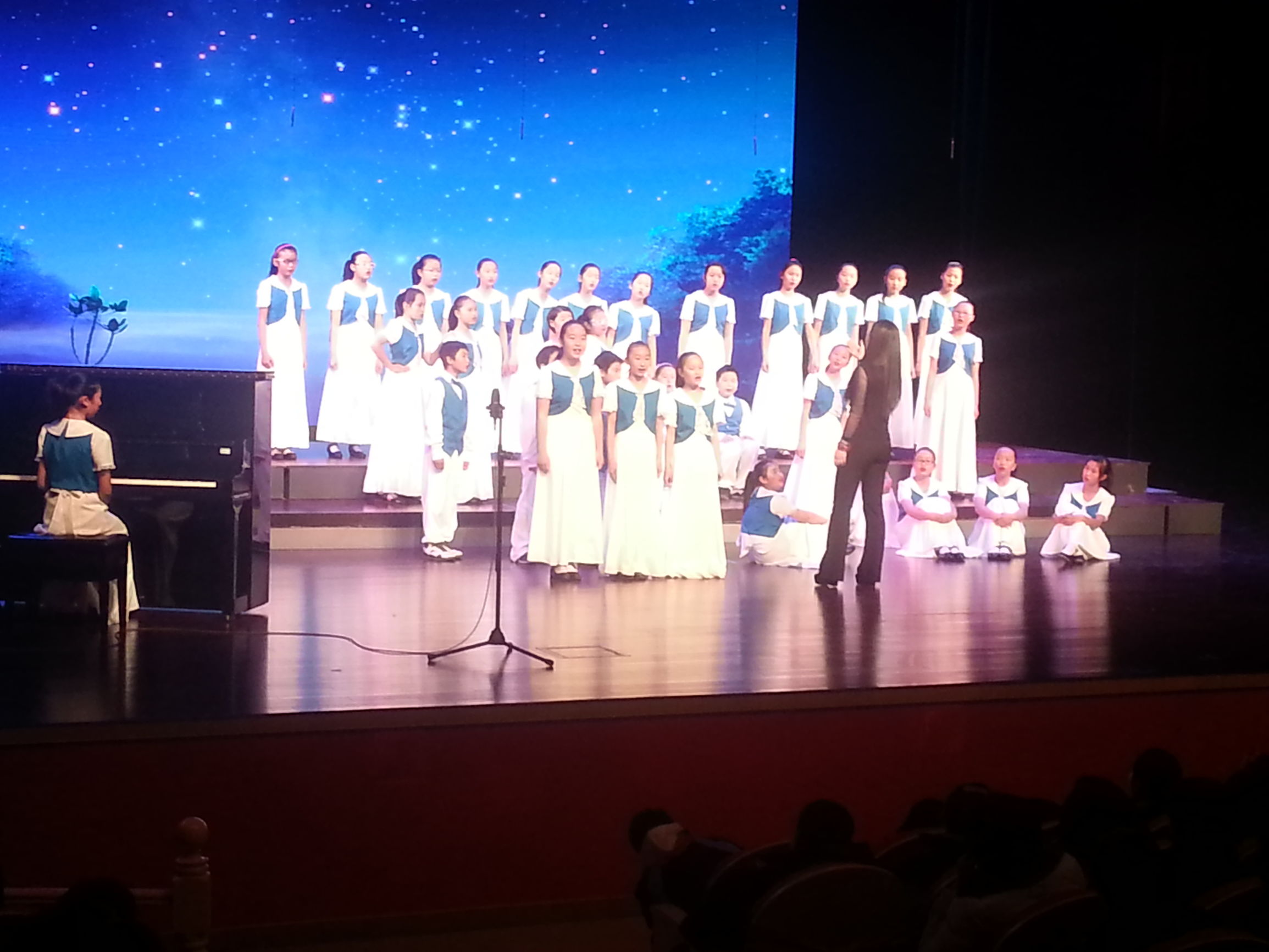 新概念2课文背诵,背诵新概念2的神奇效果