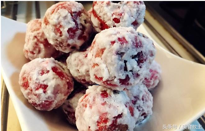 山楂雪球怎么做糖霜不掉还不酸,山楂雪球怎么做不挂霜