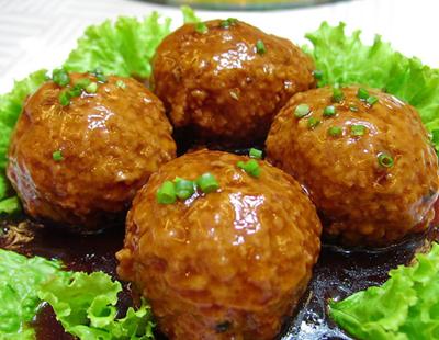 12个月宝宝辅食胡萝卜,12个月宝宝辅食和奶怎么安排