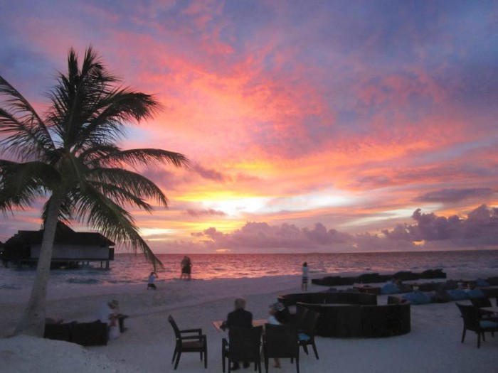 马尔代夫鲁滨逊岛美景,海岛旅游胜地马尔代夫岛