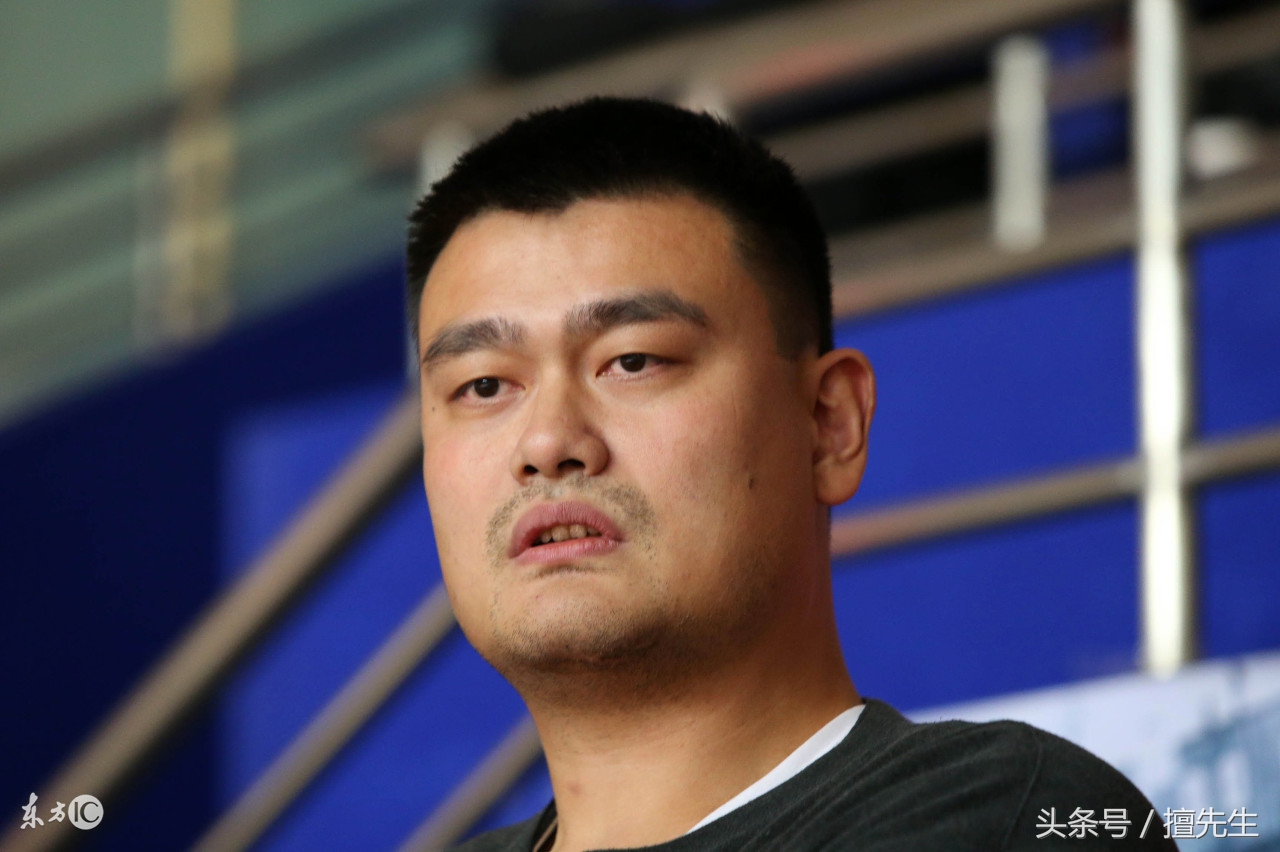 易建联吐槽郭艾伦,易建联郭艾伦最近新消息