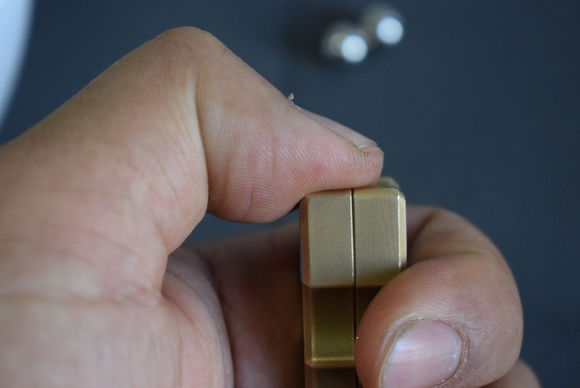 除了指尖陀螺以外的陀螺玩具,多功能黑科技指尖陀螺玩具