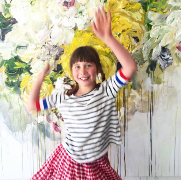 绝不瑟缩于人生的安全角落，只做自由炽烈的花朵