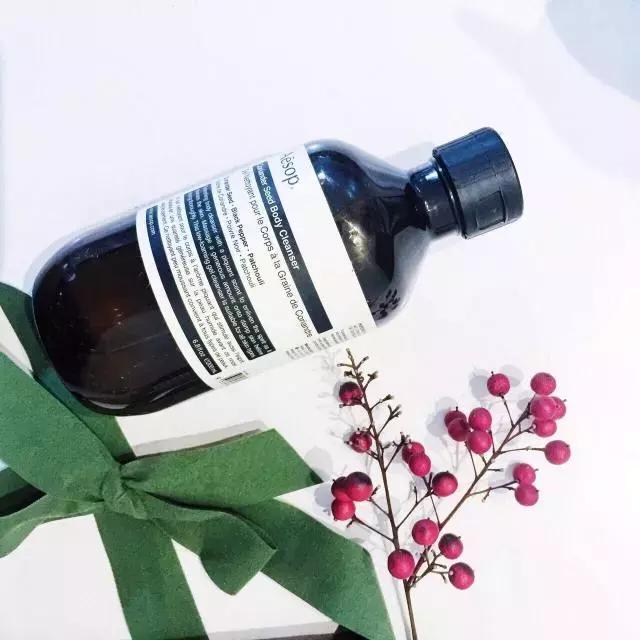 补水保湿最好的化妆品排行榜最新,夏季比较好用的化妆品推荐