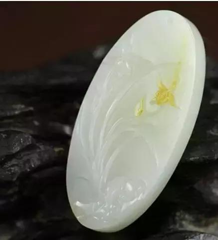 介绍各种和田玉雕件寓意的视频,和田玉雕刻有哪些知识讲究