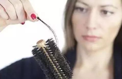 教你一招告别脱发掉发,90后脱发自救的秘方