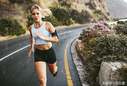 老年人膝盖疼痛的原因和治疗方法,膝盖疼痛的原因和解决方法