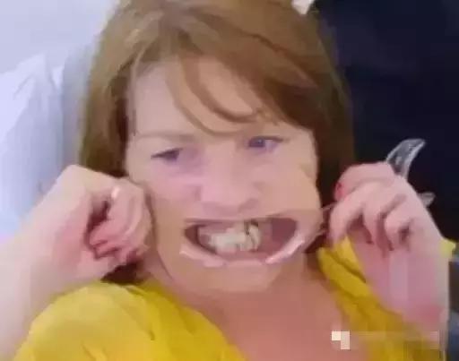 牙齿摔倒掉了一半补牙全过程,一颗牙齿脱落补牙