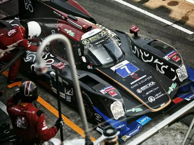 耐力赛绝非无休止地“画圈”,而是用轮胎来拓宽的哲学