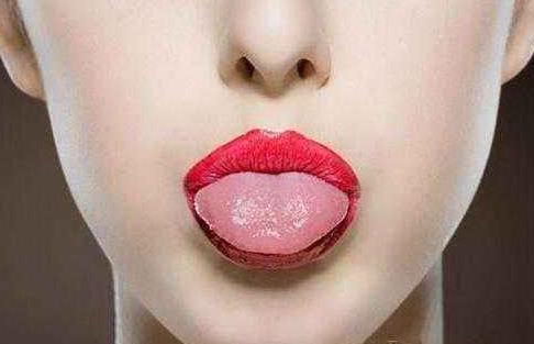 灼口综合征会引起舌根起泡吗,灼口综合症舌头的图片