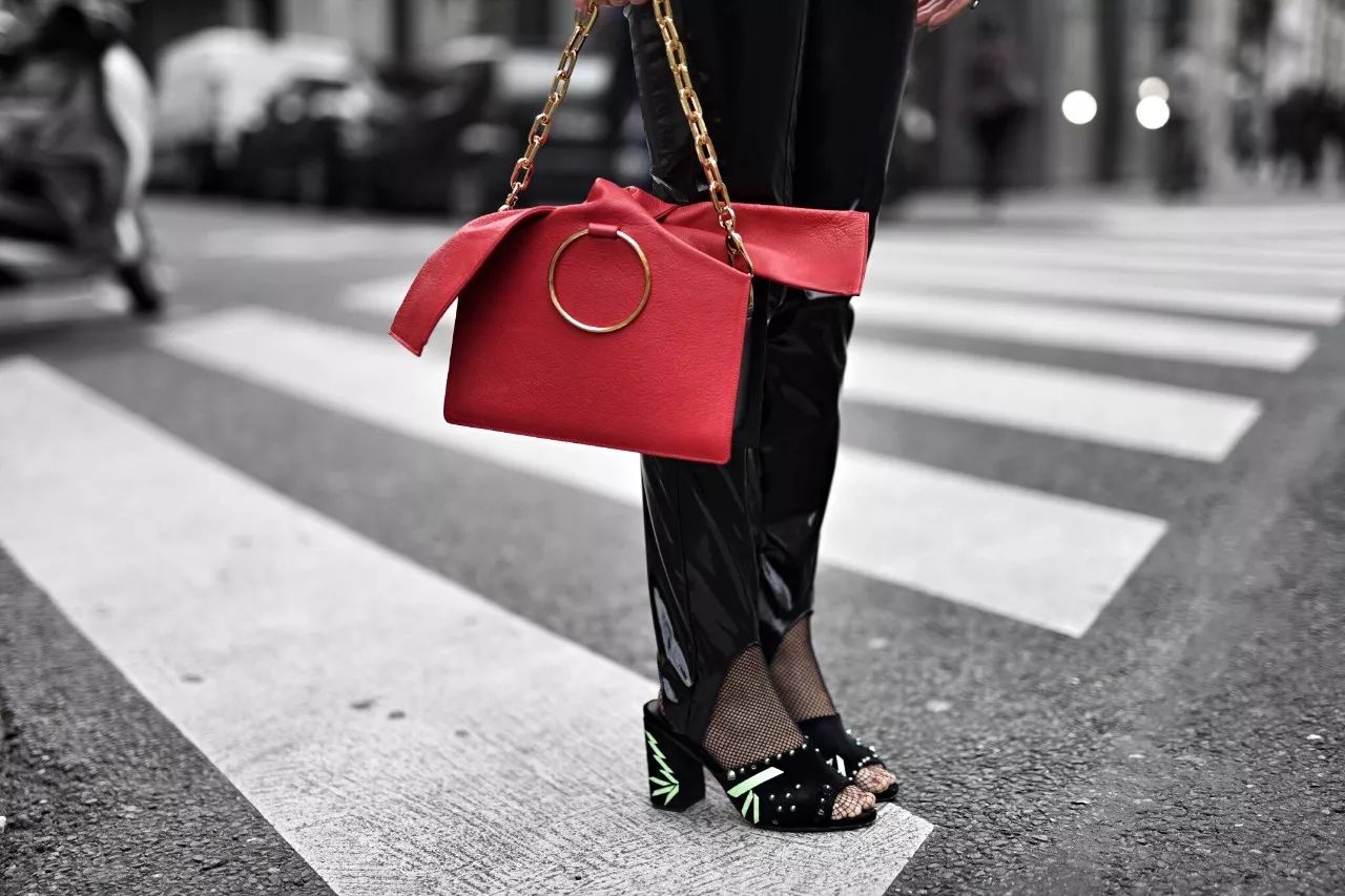 20左右小众高颜值包包,小众品牌包包斜挎包