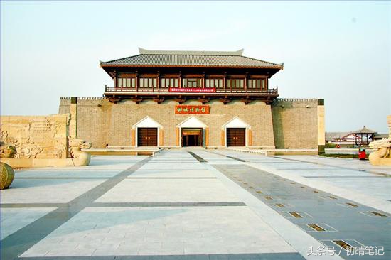 大家好，我是邯郸，这是我2017年的新名片！