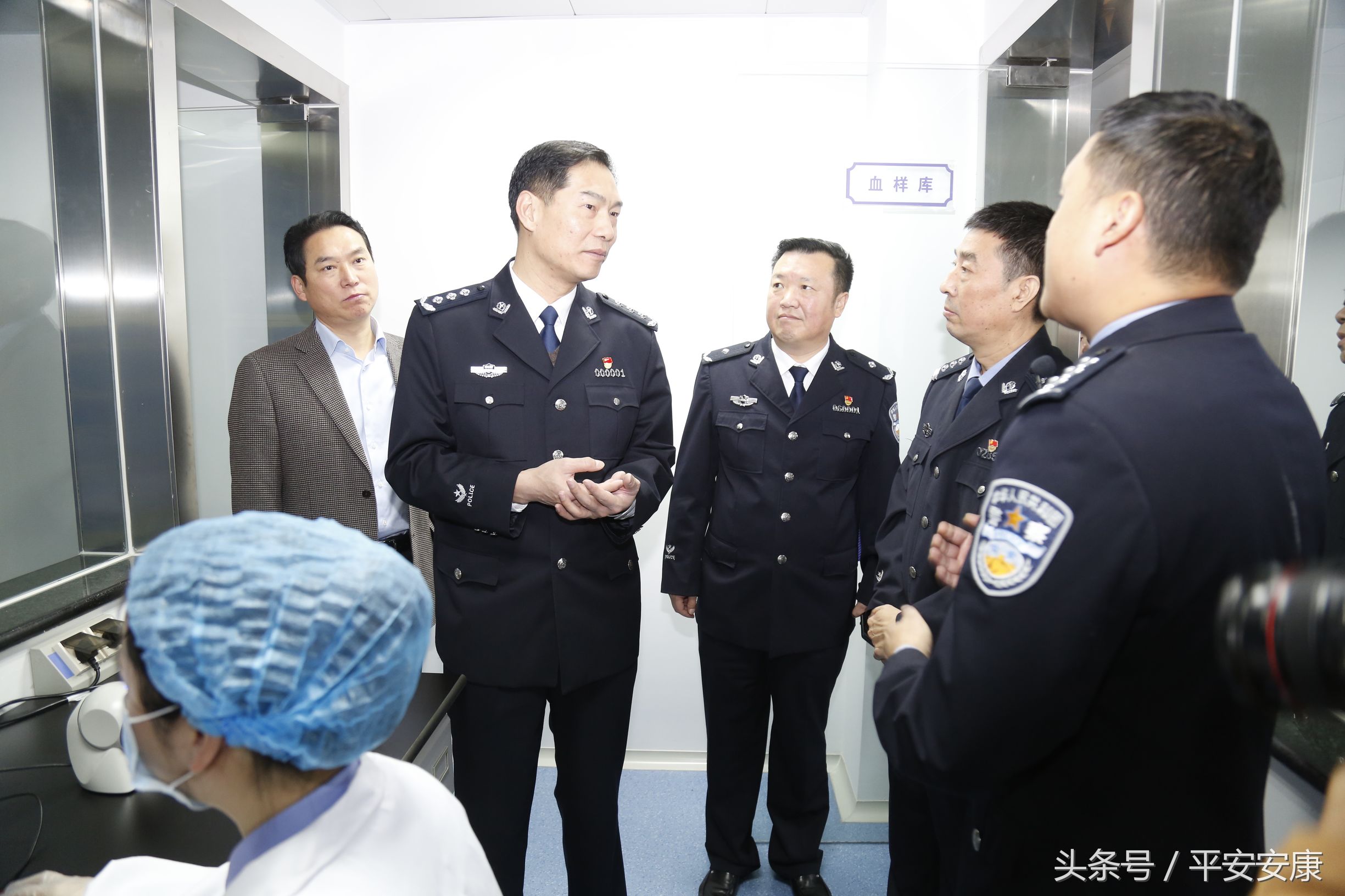 张辉调研全县公安工作,公安部到县公安局调研指导