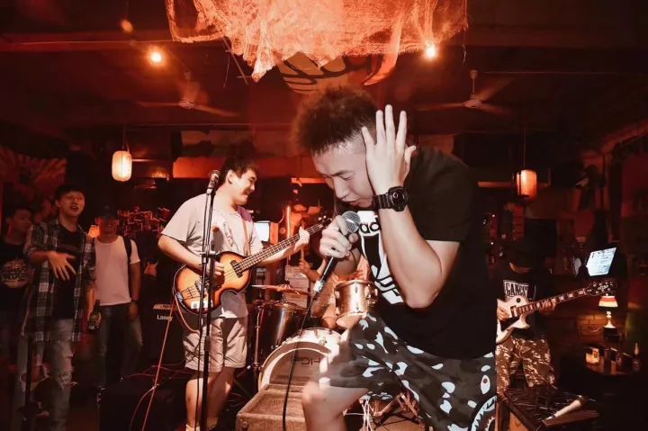 90后的叔叔阿姨，你的头发掉了