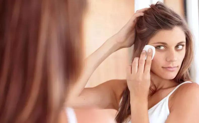 保持肌肤嫩白的妙招,想要肌肤更白皙可以试试这几招