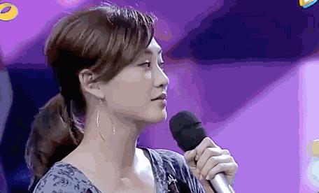 应采儿jasper为陈小春应援 (jasper看应采儿亲陈小春的眼神)