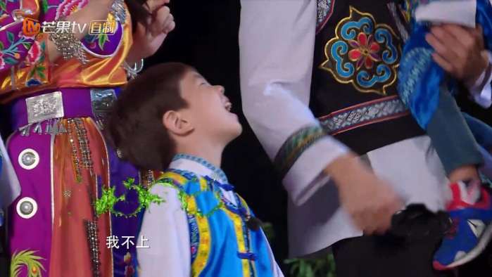 爸爸去哪嗯哼反套路,爸爸去哪儿吴尊嗯哼