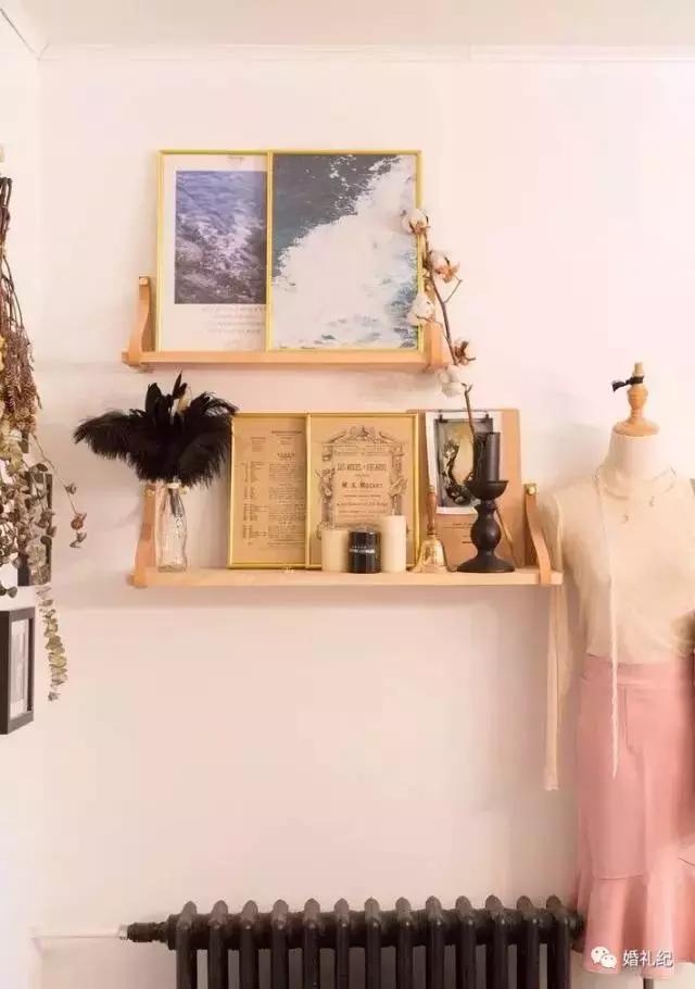 婚纱照挂在卧室床对面的墙上好吗,主婚纱照摆放在卧室的最佳效果图