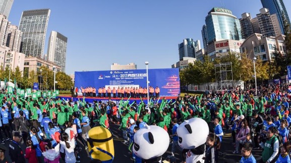 青岛马拉松我们来了,青岛马拉松全程纪实