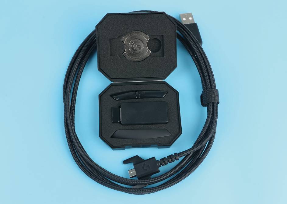 罗技无线充电鼠标垫适合打游戏么,罗技无线充电鼠标垫好不好用