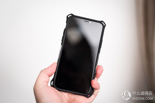 苹果x用什么手机壳比较防摔,iphone13防摔手机壳