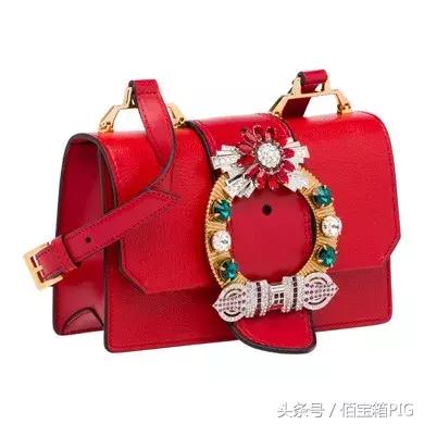 今年最火的包包正品,当下最火的爆款包包