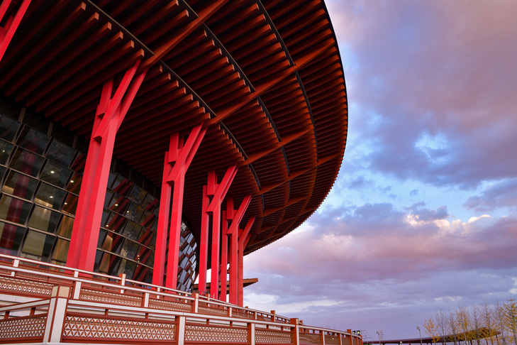 尼康d850可以碾压同价格的微单吗,尼康d850与尼康d5连拍对比测评