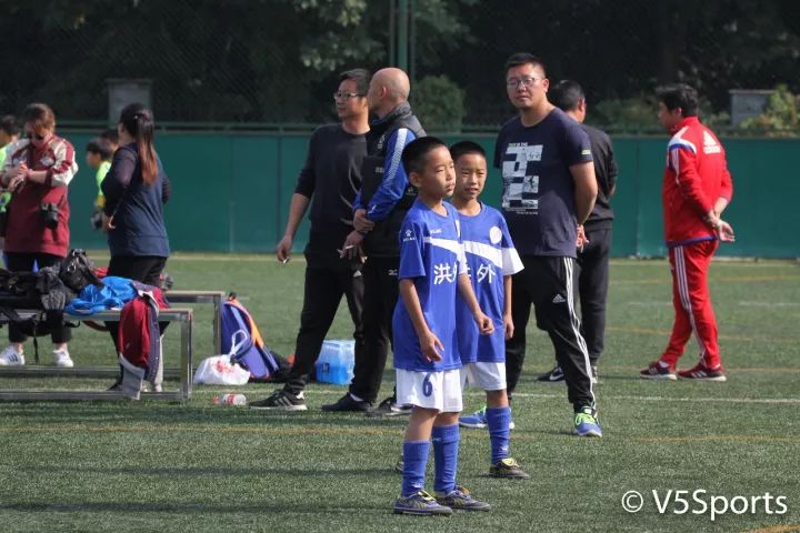 第一届武汉中国青少年足球联赛,中国第一届青少年足球联赛武汉