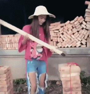 为什么买了一堆“破烂”，却高兴得像个两百斤的傻子？