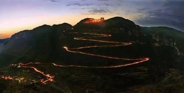 假期出游的风景,假期里遇见一个美丽的风景