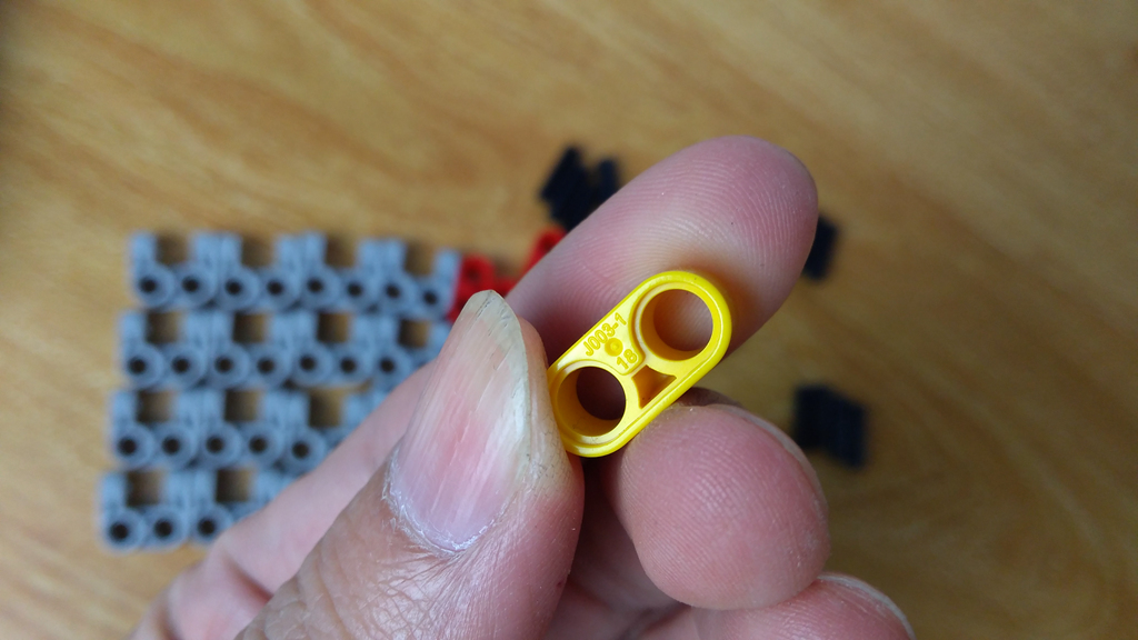 用乐高积木拼指尖陀螺,小米指尖积木新花样